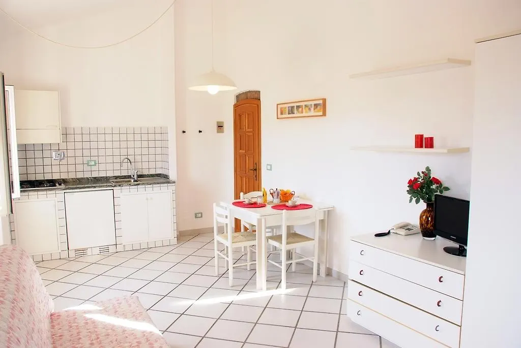 Апарт-отель Residence Della Luna Порт-Аццурро