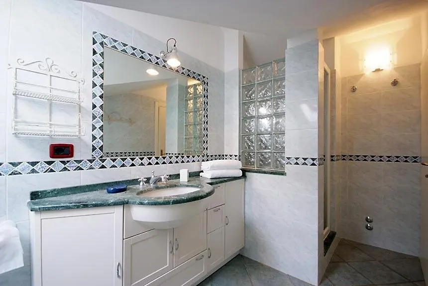 Aparthotel Residence Della Luna Porto Azzurro