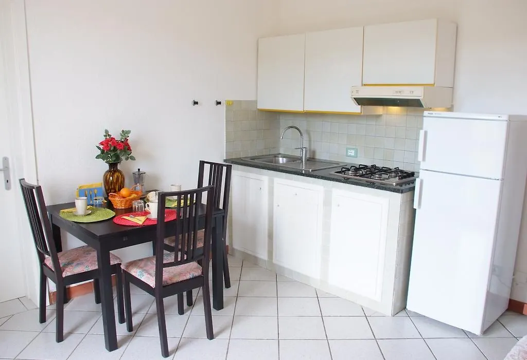 *** Aparthotel Residence Della Luna Porto Azzurro Italien